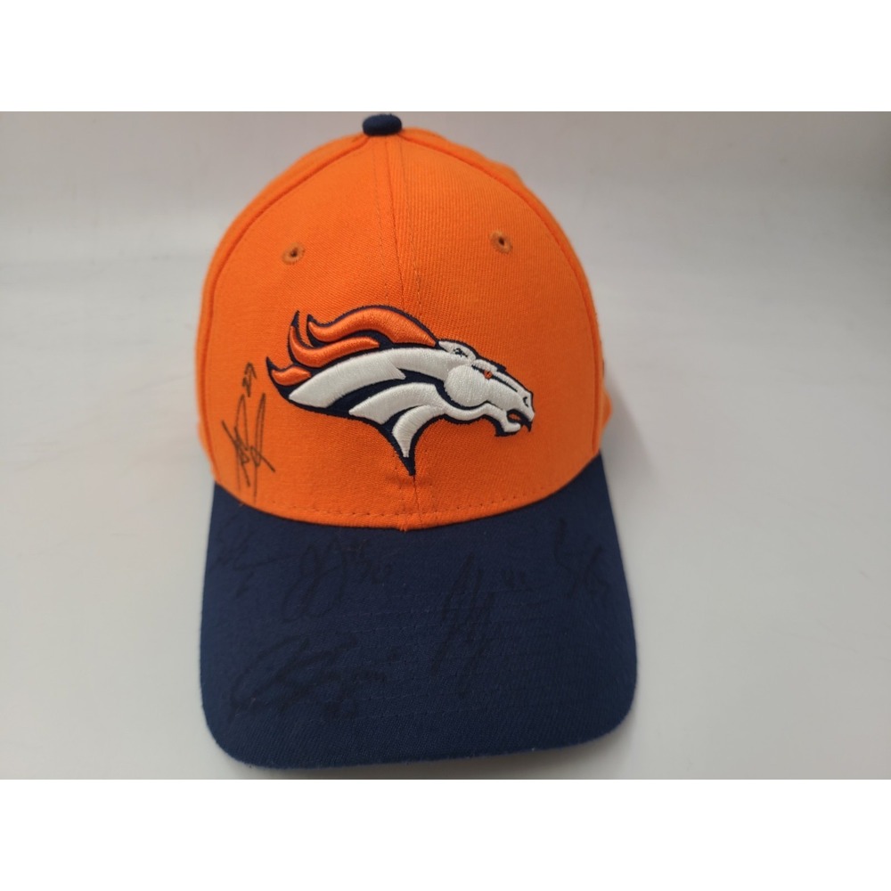 Denver Broncos Hat New Era 39Thirty M-L Flex Fitted‎ Autographed Signed Orange